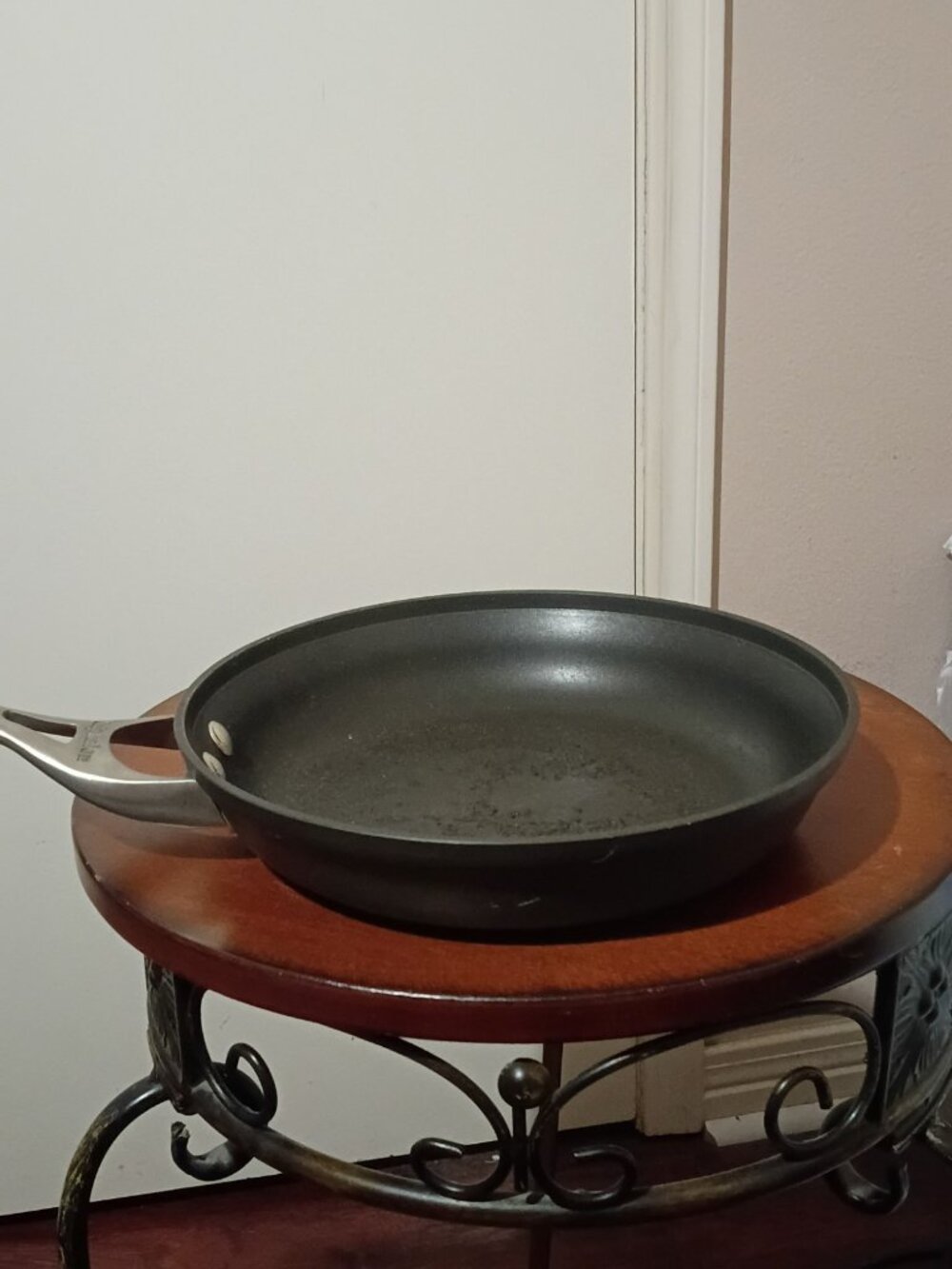 Vintage Calphalon 1390 10” Hard Anodized Non Stick Frying Pan Skillet USA